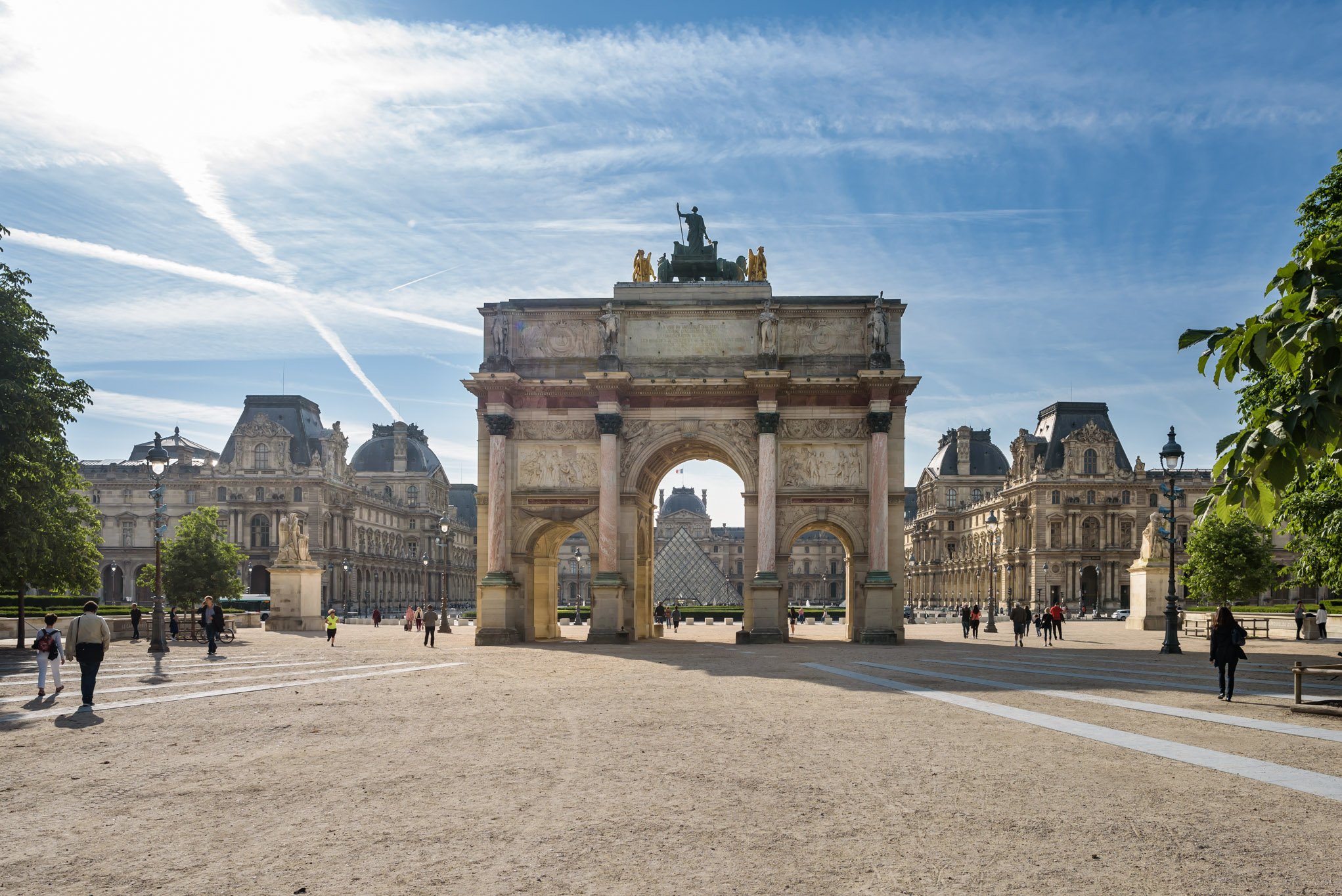L Arc De Triomphe Du Carrousel Soutenu Par Credit Agricole D Idf Mecenat
