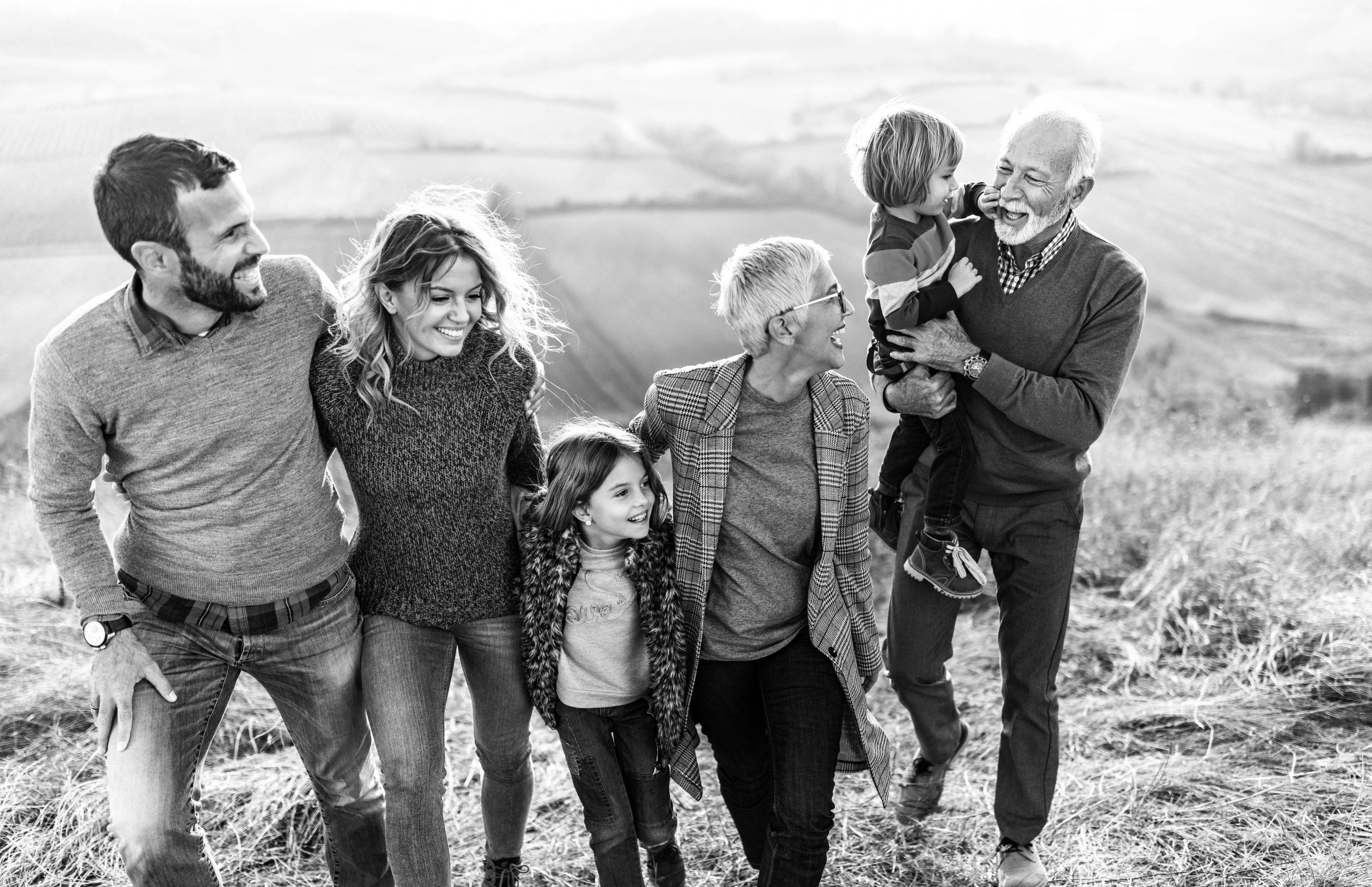 Famille représentant la transmission de patrimoine de son vivant