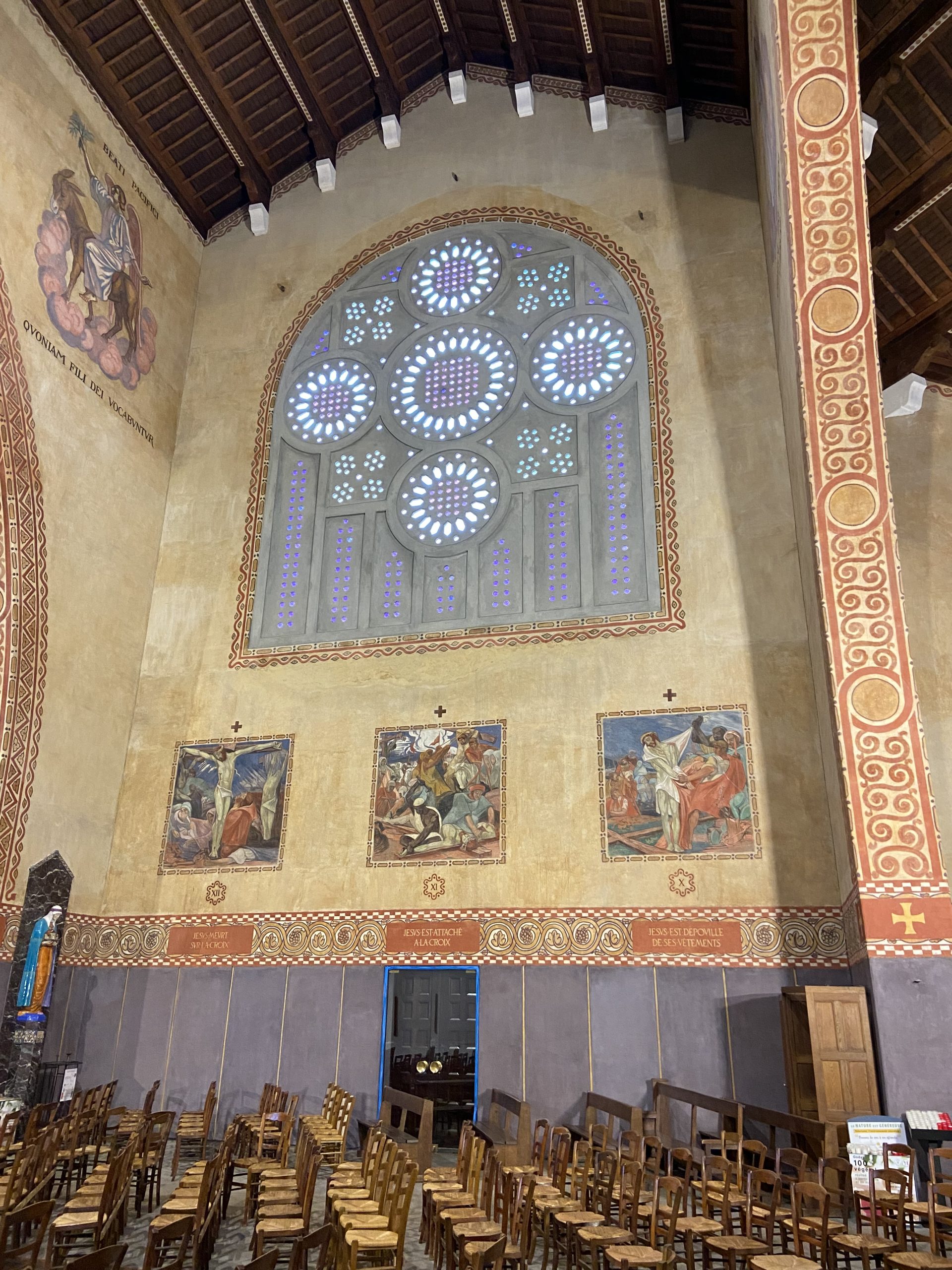 intérieur de l'église